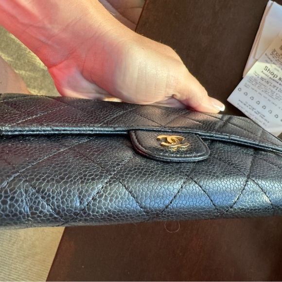 ✨SALE - Chanel Interlock Wallet - Picture 6 of 7